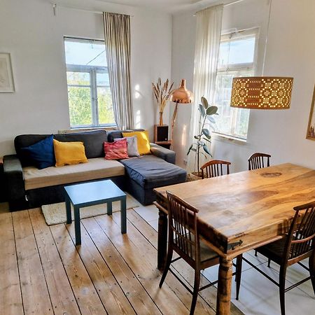 Hillside View House With Garden, Private Parking, Quiet Location - 12 Min To Old Town Anytime, Long Stays Welcome Wilno Zewnętrze zdjęcie